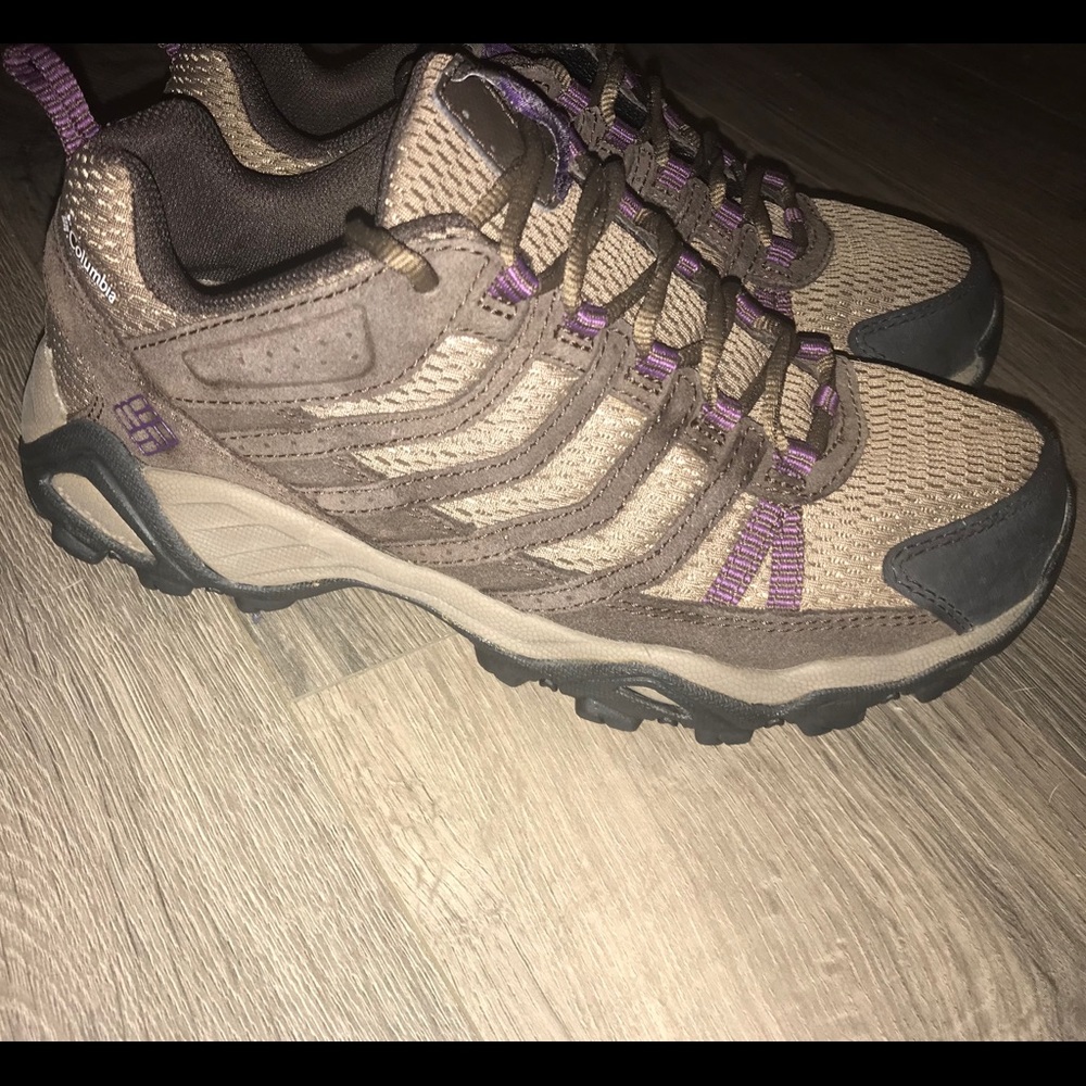 Columbia hiking Boots